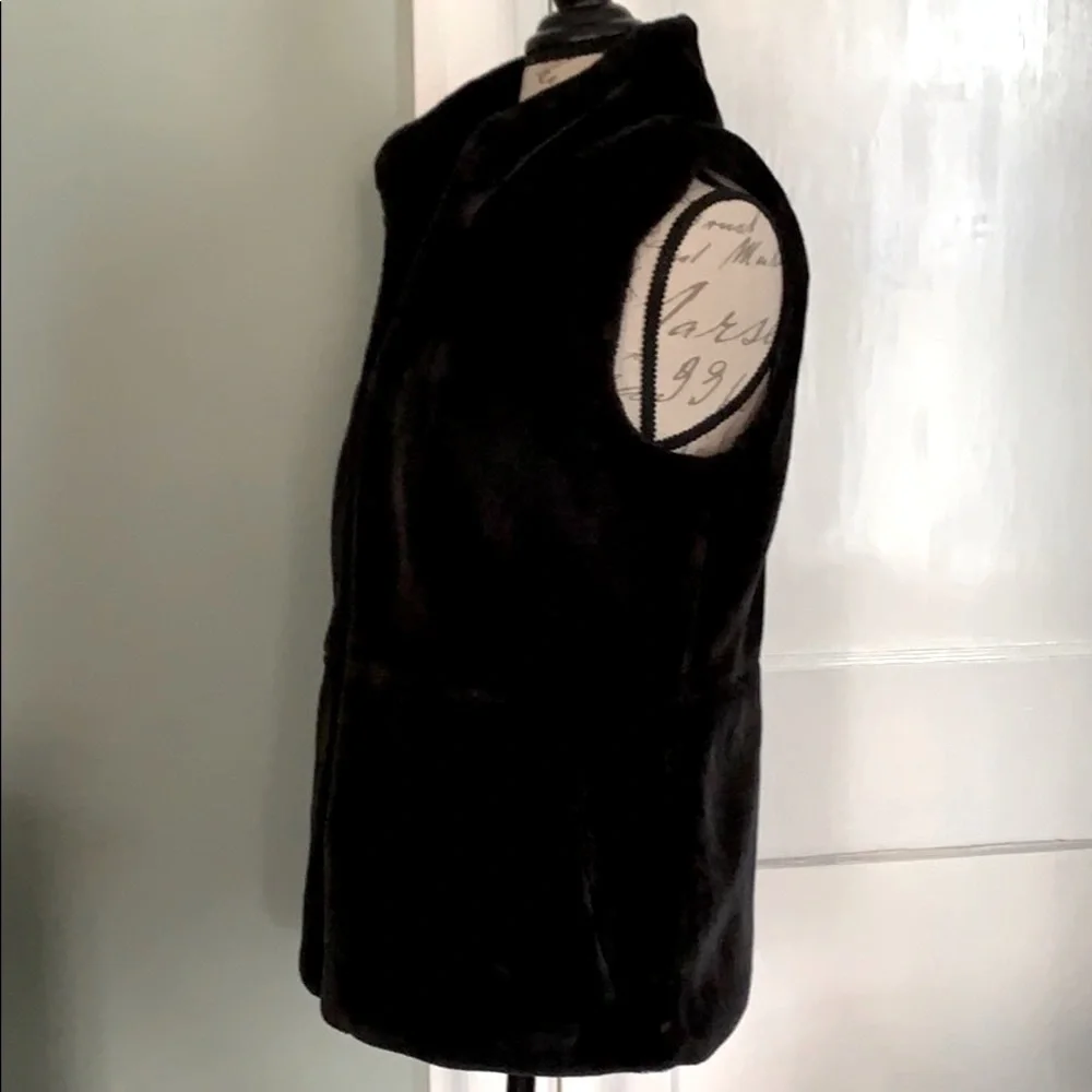 Talbots Plush Faux Fur Black Vest